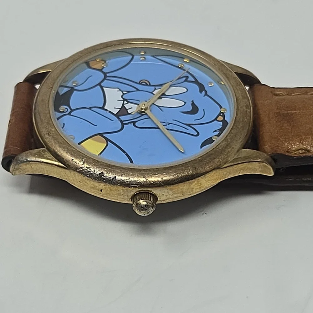 Vintage Fossil Disney Aladdin Genie Watch Gold Tone Brown Leather Strap NO BATT